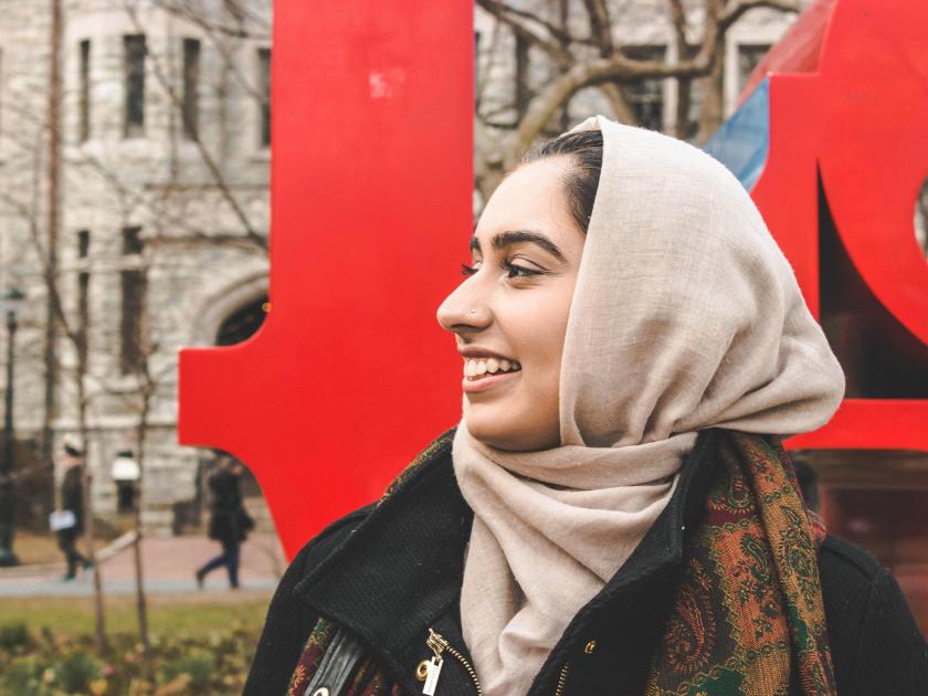 Student Nayab Khan